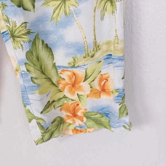Tommy Bahama Silk Tropical Print Cropped Pants Size 8 - Picture 3 of 4